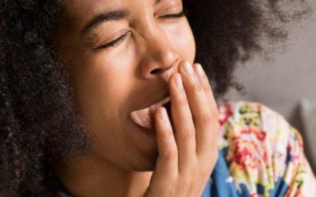 Por que bocejamos? O mecanismo neurobiológico explicado pela ciência