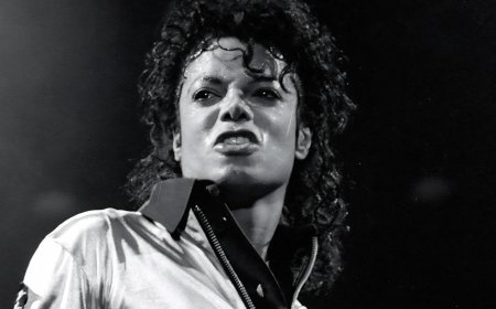 “Você nunca sabe quanto tempo você tem com alguém, então não esqueça de dizer eu te amo enquanto você pode “- Michael Jackson